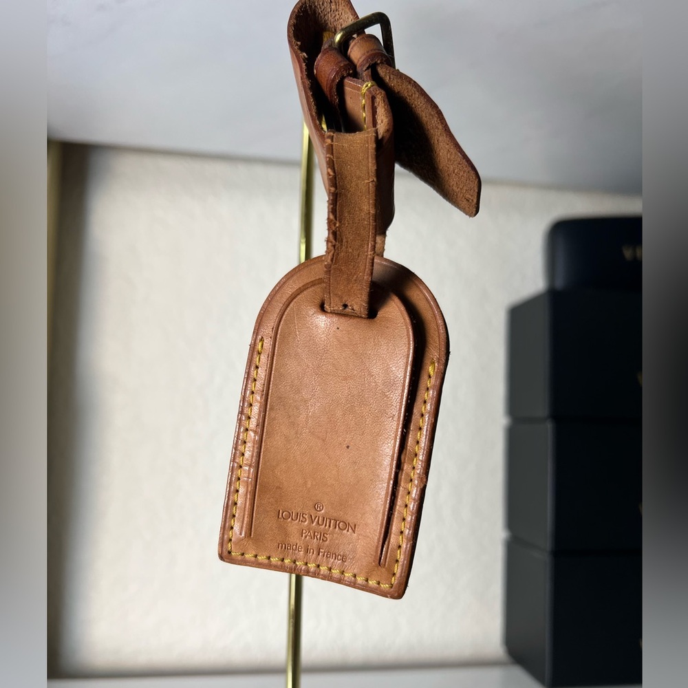 Authentic Vintage Louise Vuitton Luggage Tag & Poignet LV Hang Tag Louis